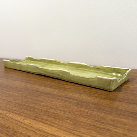 Aletha Soule Studio Earthenware Pottery Fruit Tray Serving Tray 18.5" Kiwi Green - Picture 9 of 11